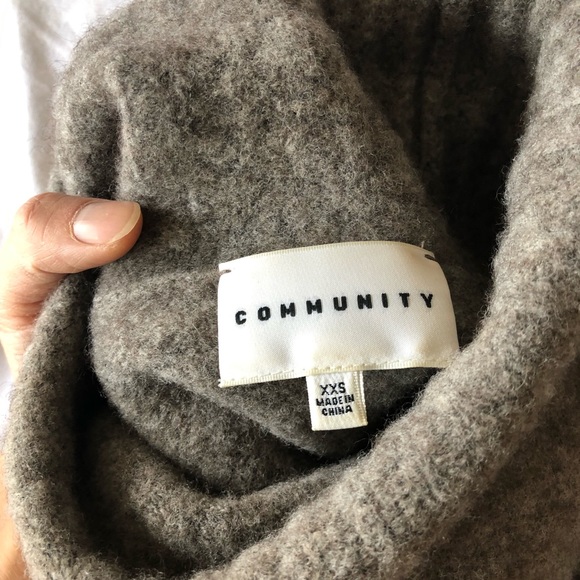 Aritzia Group by Babaton Plutarch Sweater - Picture 3 of 5